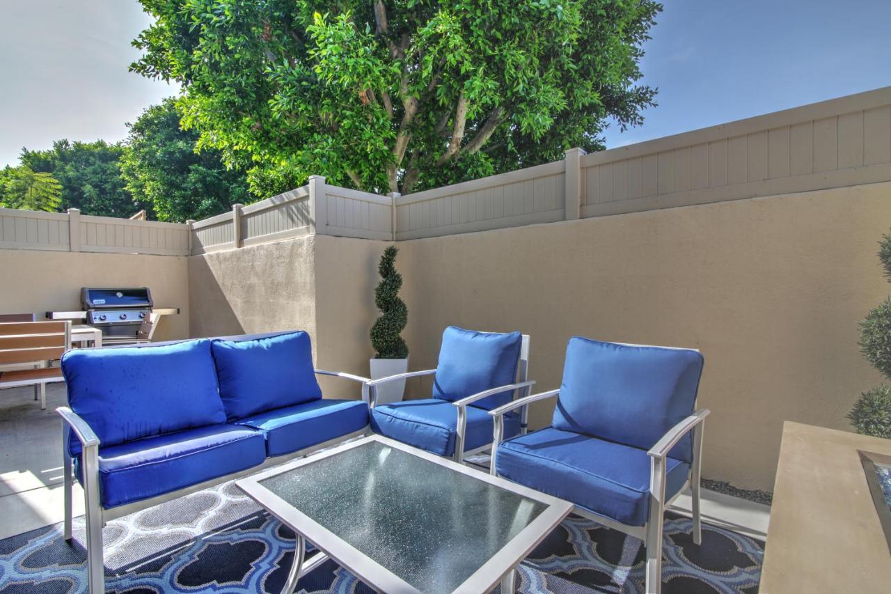 Doorstep To Disneyland Condos Anaheim Extérieur photo